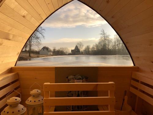 Aussensauna mit Blick über den Mühlenteich