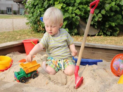 Spielen im Sandkasten