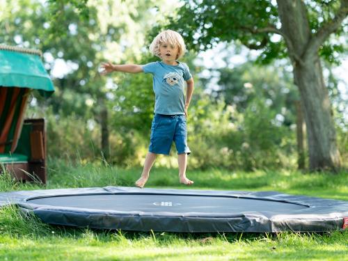 Trampolin springen