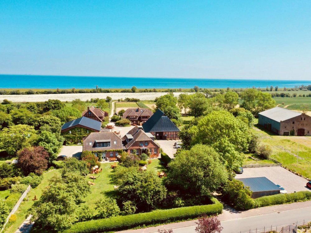 Hof und Meer