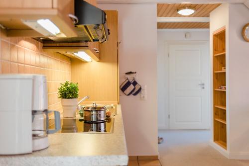 friederikehegner_2019_ferienwohnung-fotoservice.de_ferienhofkhlerfehmarn_fewo1_web-45