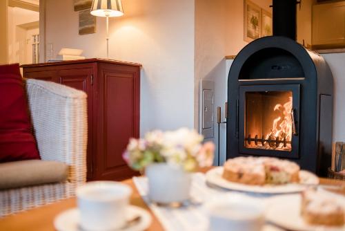 friederikehegner_2019_ferienwohnung-fotoservice.de_ferienhofkhlerfehmarn_fehaus_web-75