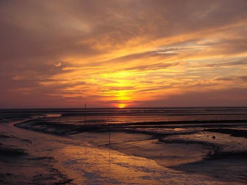 Sonnenuntergang im Wattenmeer