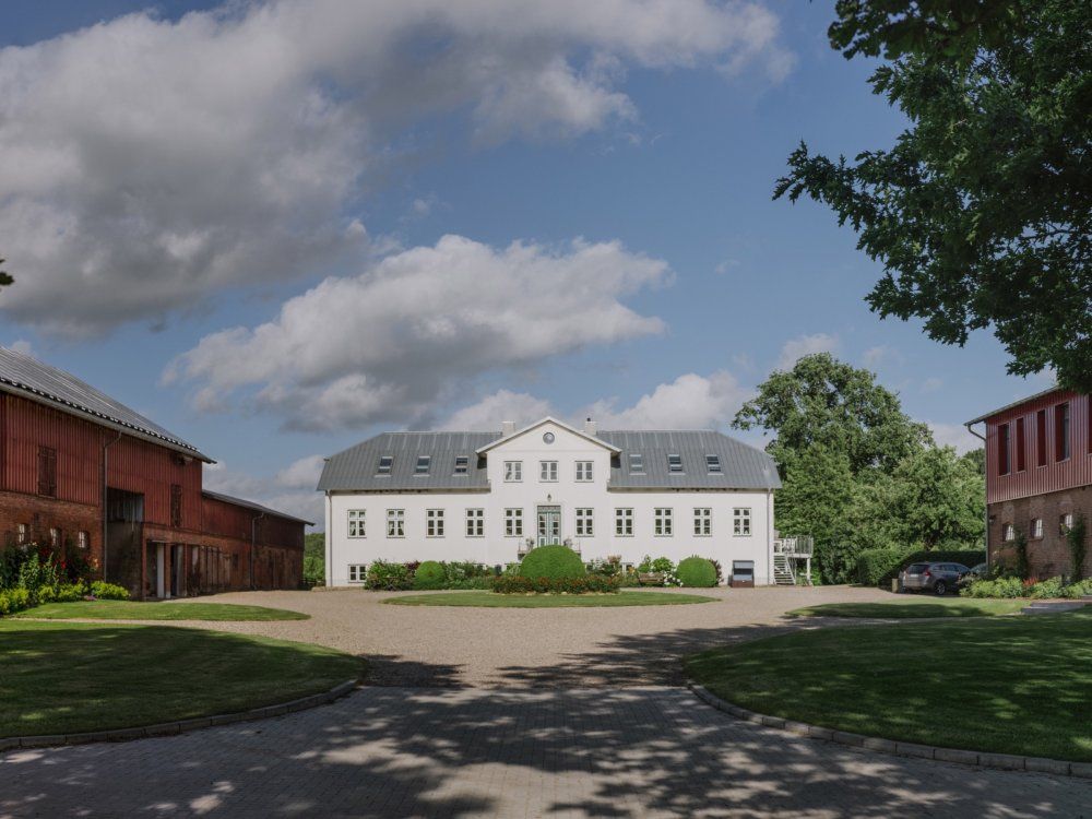 Dreiseitenhof