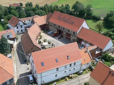 Luftaufnahme vom Hof
