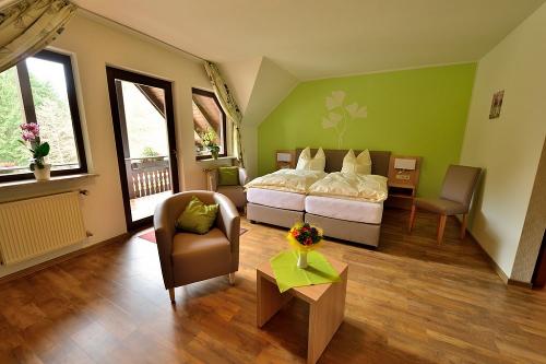Doppelzimmer mit Balkon