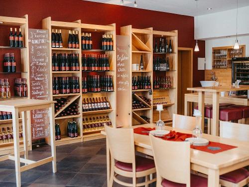 Winothek im Paulushof an der Mosel