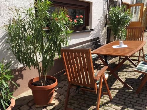 Sitzplatz im Hof