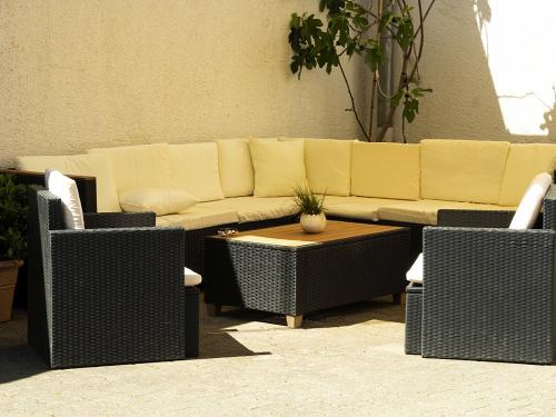 Sitzmöglichkeit im Innenhof Sitzmöglichkeit im Innenhof