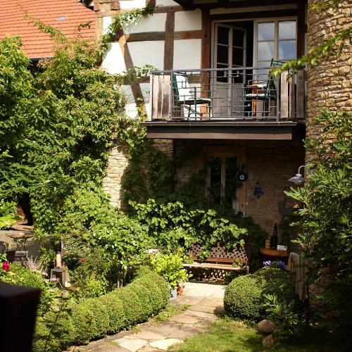 Bauern- & Winzerhof Zum Kelterhaus: Freisitz