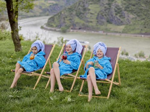 Kinder nach dem SPA auf dem Hof Hardthöhe