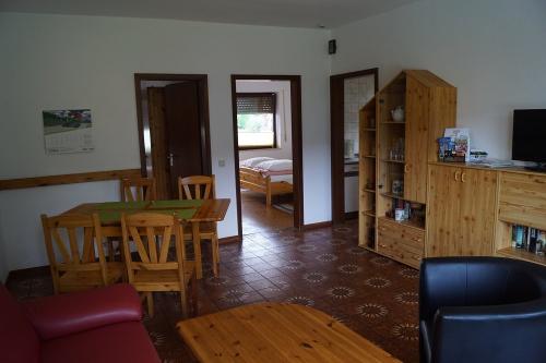 Fewo Schwalbennest: Wohnraum