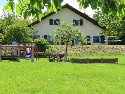 Haus Gutenfels & Pfalzgrafenstein mit Spielplatz