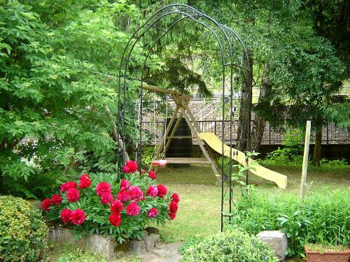 Ferienweingut Dreiherrenmühle: Spielplatz