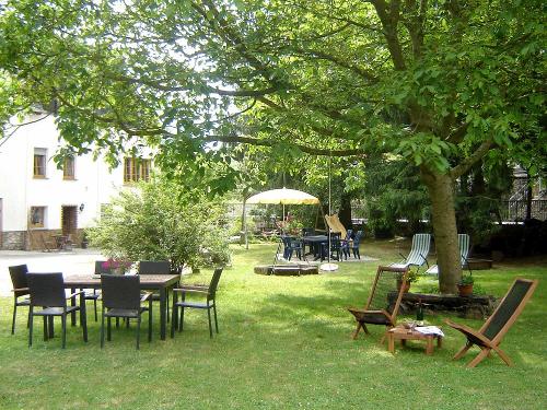 Ferienweingut Dreiherrenmühle: Garten