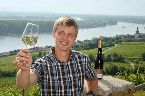 Weinprobe im Weinberg