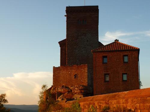 Burgruinen Burgruinen