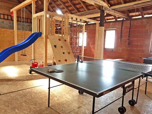 Tischtennis in der Spielscheune