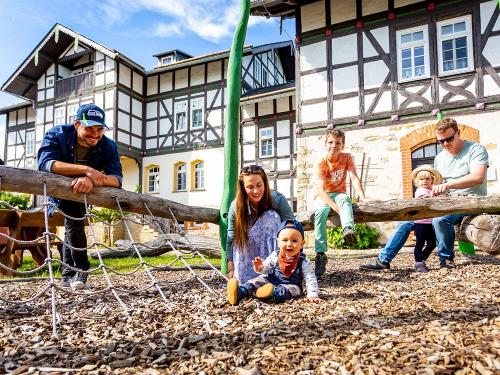 Spielplatz auf dem Ferienhof Domäne Groschwitz