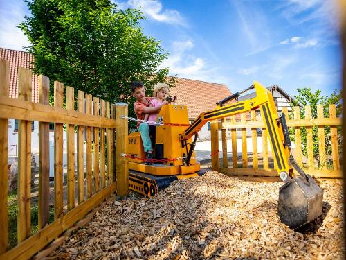 Spielplatz auf dem Ferienhof Domäne Groschwitz