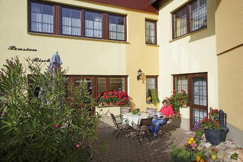 Terrasse im Hof
