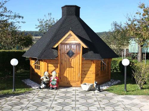 Lappland-Grillhütte im Garten