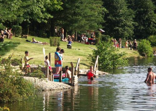 Baden an den Leitenteichen