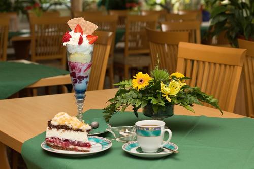 Torte und Eis