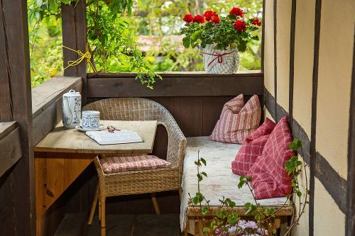 Lauschiges Plätzchen auf dem Balkon