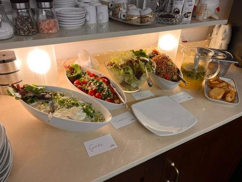 PHOTO-2025-12-06-21-58-25 6