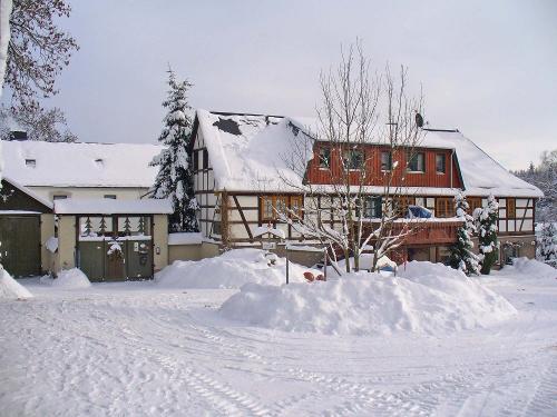 Hof im Winter