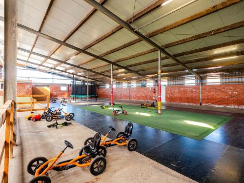 Indoor-Fahrzeuge für die Kleinsten