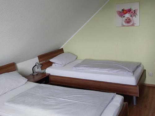 Schlafzimmer groß, drittes Bett Nr 3, Weitblick Schlafzimmer groß, drittes Bett Nr 3, Weitblick