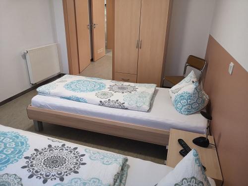 Schlafzimmer1-W14