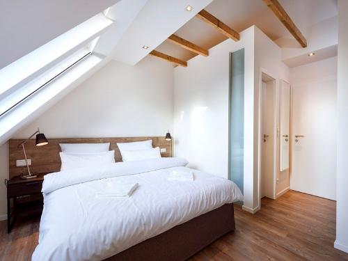 Remise- großes Schlafzimmer
