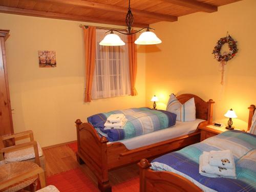 FeWo Kranich Schlafzimmer Einzelbetten, kann auch zum Doppelbett gestellt werden