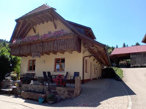 Traditionelles Schwarzwaldhaus Traditionelles Schwarzwaldhaus
