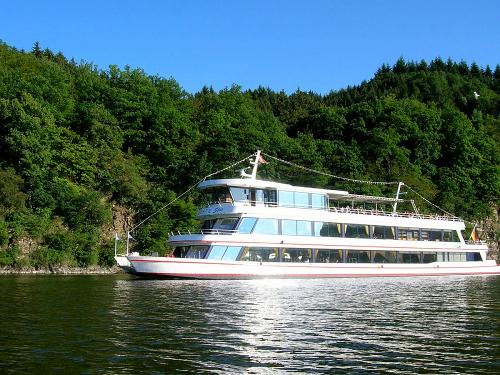 Schiffahrt auf dem Edersee