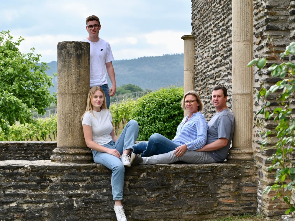 Weingut Kreuz-Bauer in Minheim an der Mosel