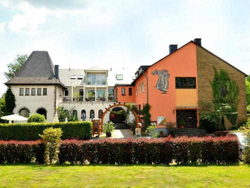 Weingut Wein im Turm in Longuich an der Mosel