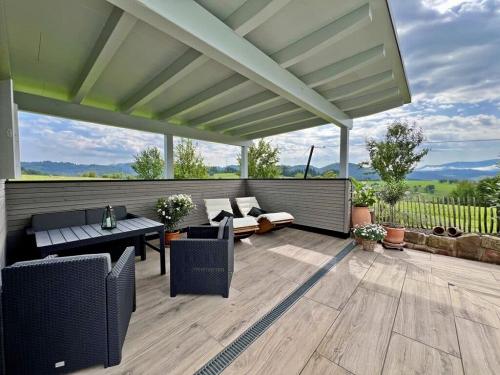 Liegeplatz beim Pool Liegeplatz beim Pool