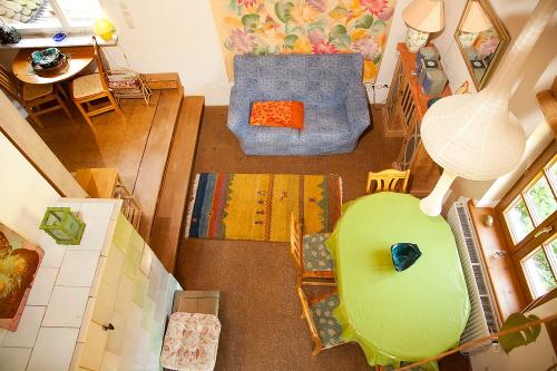 Die Kleine (Wohnung1) Blick runter vom Schlafbereich
