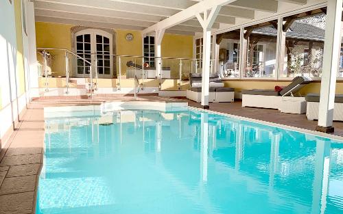Indoor-Pool bei Jäschners Ferienwohnungen