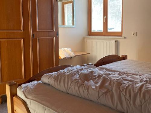 Schlafraum 2 mit Doppelbett Schlafraum 2 mit Doppelbett