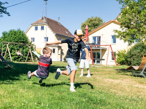 Kinder-003 Kinder-003