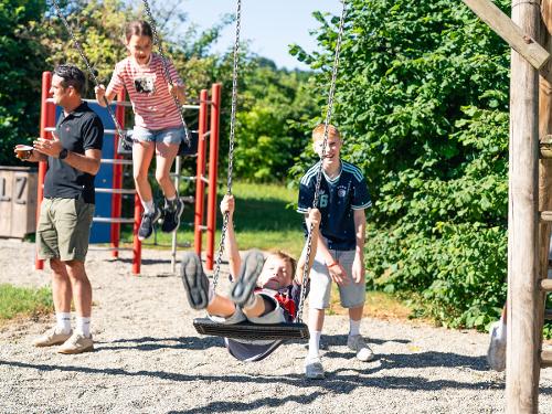 Kinder-017 Kinder-017