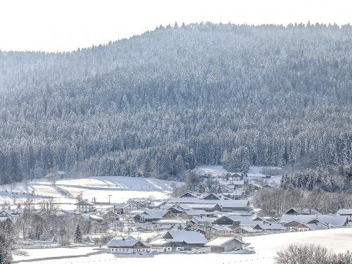 Unsere Heimat Lindenau, Paulas Bauernhof für Familien im Bayerischen Wald Unsere Heimat Lindenau, Paulas Bauernhof für Familien im Bayerischen Wald
