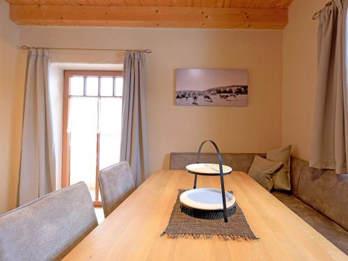 Essbereich Agnesa Serafina, auf Paulas Bauernhof für Familien im Bayerischen Wald Essbereich Agnesa Serafina, auf Paulas Bauernhof für Familien im Bayerischen Wald