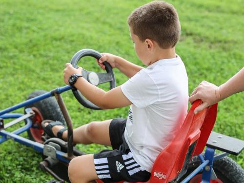 Gaudi auf dem Kettcar