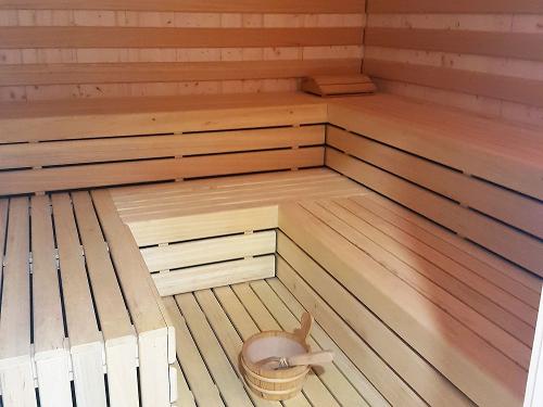 Wellnessbereich: große Sauna Wellnessbereich: große Sauna